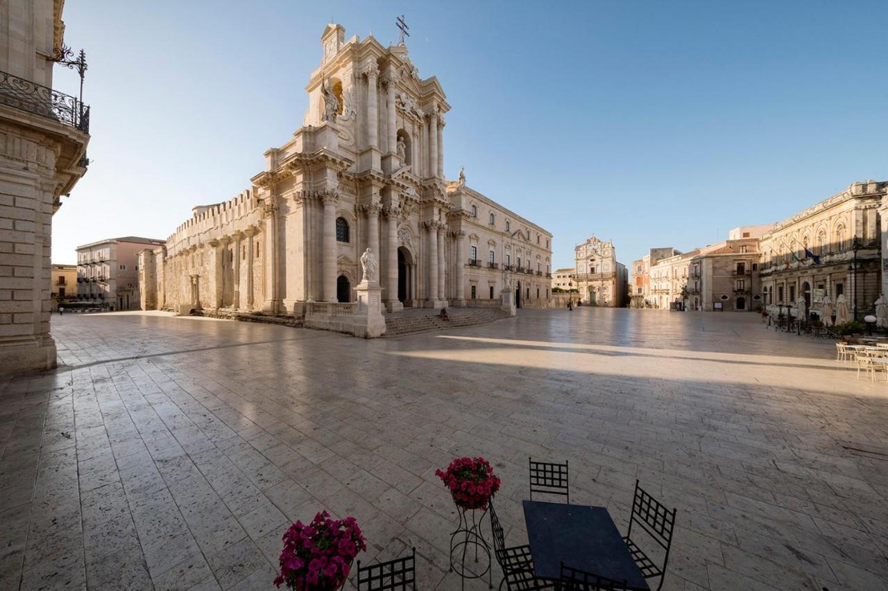 Terrazza Dei Mori - Seaview Terrace In Ortigia Apartment Syracuse Ngoại thất bức ảnh