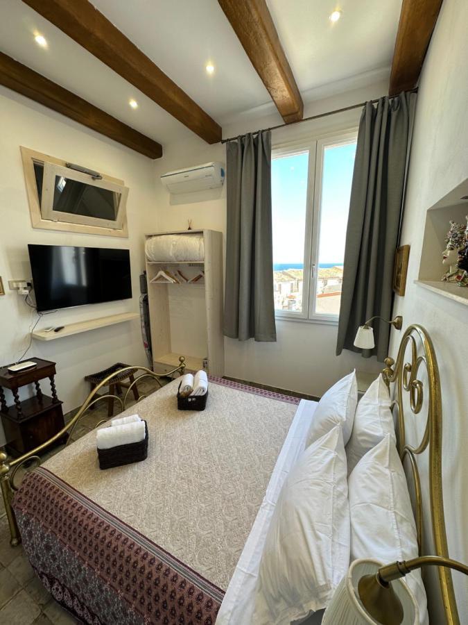 Terrazza Dei Mori - Seaview Terrace In Ortigia Apartment Syracuse Ngoại thất bức ảnh